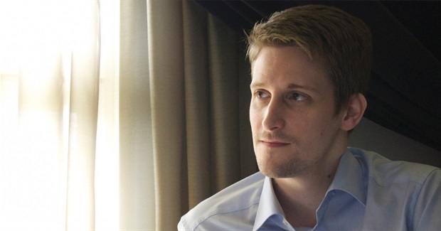 Edward Snowden's Not the Story. The Fate of the Internet Is.