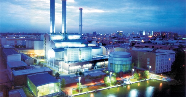 Berlin Residents Pool Their Money to Buy City’s Electricity Grid