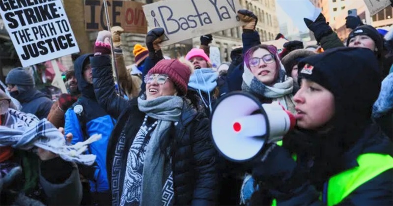 Why Aren't the Largest U.S. Labor Unions Calling a General Strike Against ICE?