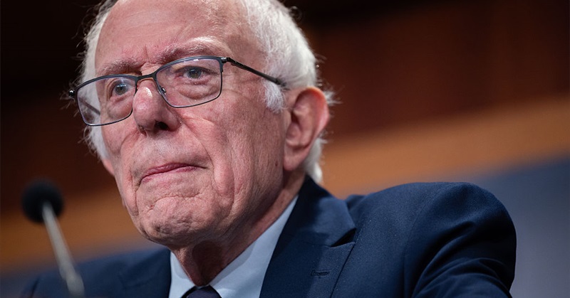 Bernie’s Advice to His Fellow Elected Socialists