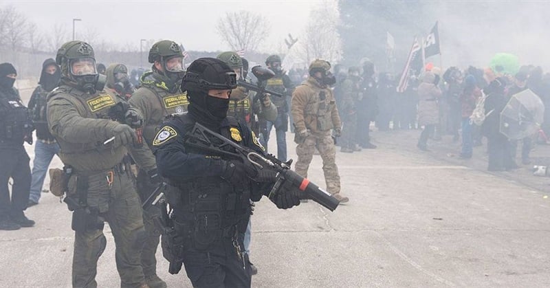 Coalition Urges Congress to Block All Funding for ICE 'Surveillance Panopticon'