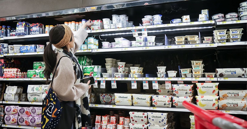 How Public Groceries Can Make Food Affordable Again