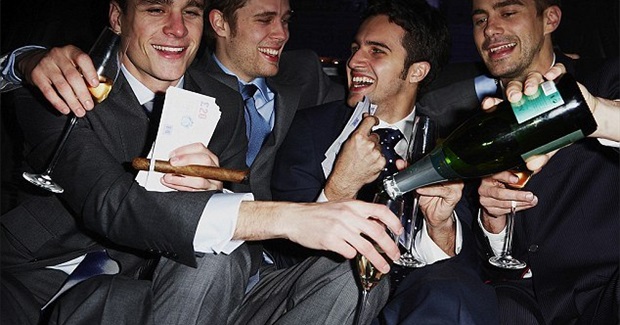 RBS Bankers Guilty of £3m Fraud Walk Free, Judge Says They've 'Suffered' Enough