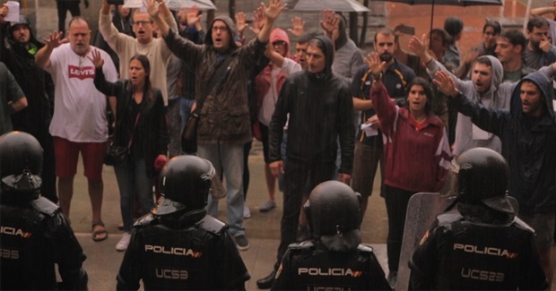 Non-violent civil resistance: 13 films, from Gandhi to now