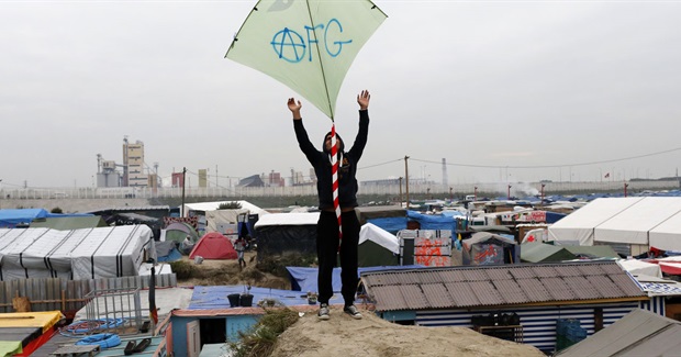 Lessons in the Calais Jungle: Teaching Life Stories and Learning About Humanity