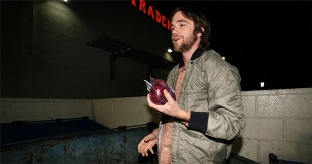 Dumpster diver says: Trader Joe’s must stop wasting food