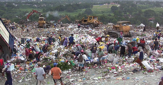 Richest 300 Persons on Earth Have More Money Than Poorest 3 Billion