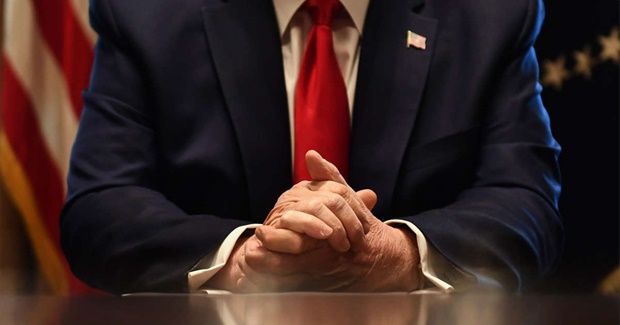 Noam Chomsky: We Can't Let COVID-19 Drive Us Into Authoritarianism