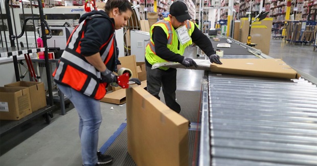 How Bosses Are (Literally) Like Dictators