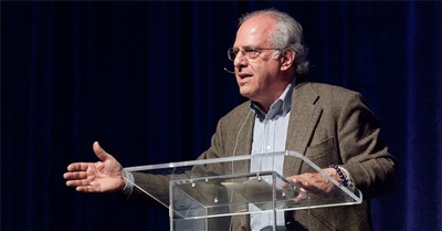 Richard D. Wolff - What Is the State of Economic Education Today? How Can We Get People Engaged?