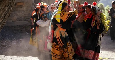 The Kalasha and the Crescent