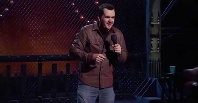 Australian Comedian Perfectly Sums Up Why Other Countries Think US Gun Laws Are Crazy