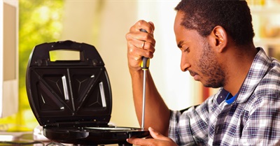 Community Repair: Pop-Up Alternatives to a Throwaway Society