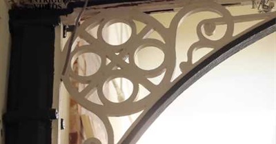 Newtown Newtown Market Hall Trailer