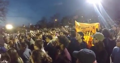 Animal Rights Activists Disrupt Bernie Sanders for 20 Minutes