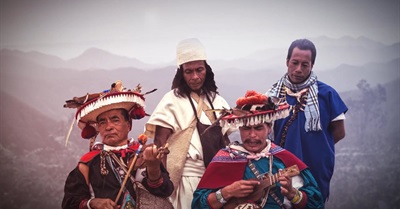 The United Nations of the Spirit - Naciones Unidas Del Espíritu