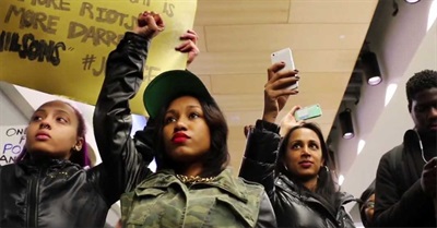 Video: How Black Women Are Leading the #BlackLivesMatter Movement