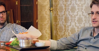 Edward Snowden Explains How to Reclaim Your Privacy