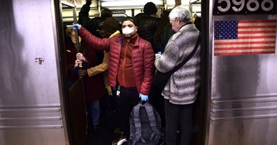 From Mutual Aid to Dual Power in the State of Emergency