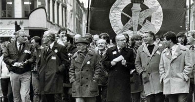 How Jeremy Corbyn Can Win