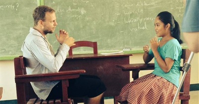 INSPIRING: Filipinos Heal Trauma With "EFT" Tapping After Philippines Typhoon Haiyan (Yolanda)