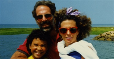 Little White Lie [2014, Lacey Schwartz]