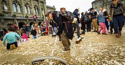 20 Supporters of Universal Basic Income Throughout History