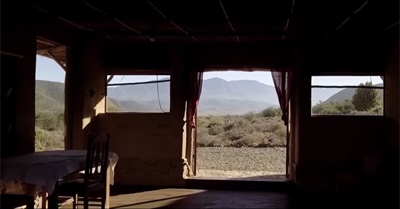 This Stunning Home, Built of Mud, Connects the Inside with the Outside