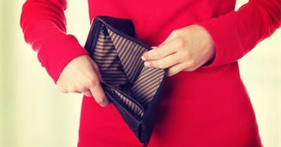 Seven Everyday Things Poor People Worry About That Rich People Never Do