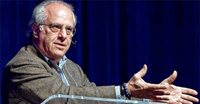 Richard D. Wolff - What Are Capitalism & Socialism? What Differentiates Them From Each Other?