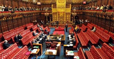 Government Proposes Inquiry into Moving to a 'Pay NHS'