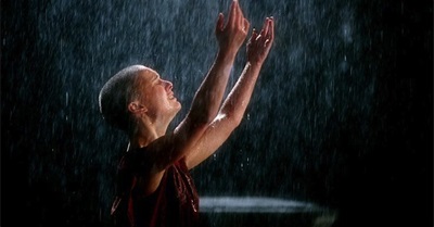 Apologize to No One - V for Vendetta Is More Important Today Than It Ever Was