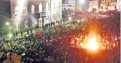 Democracy 2.0: Iceland crowdsources new constitution | Reflections on a Revolution ROAR