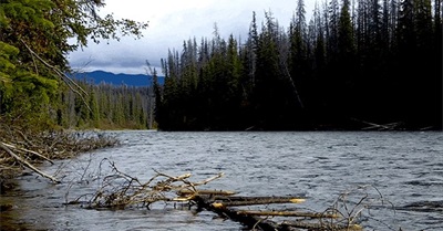 Big Oil and Gas Want Them Out, but One Small Clan Is Standing up to Pipeline Expansion